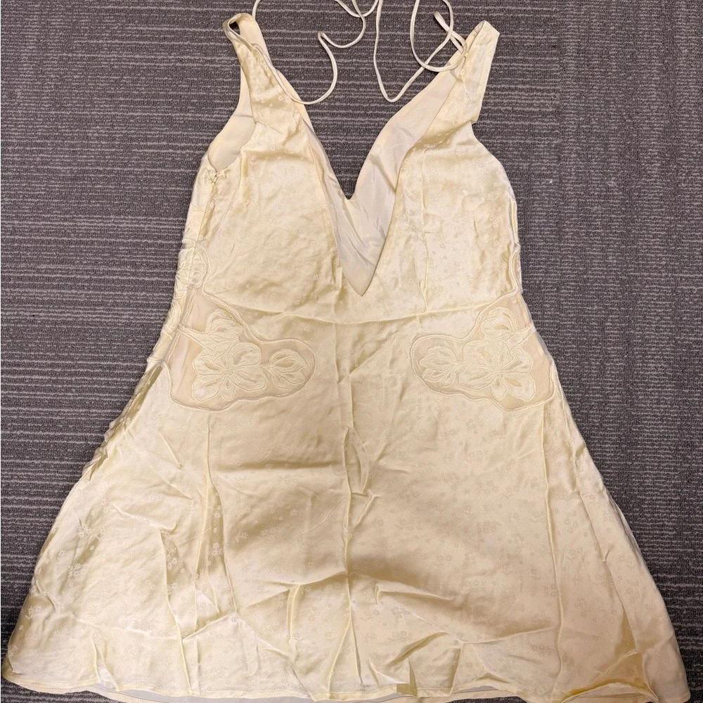 For Love and Lemons Yellow Satin Dress Sz XXS - Picture 3 of 4